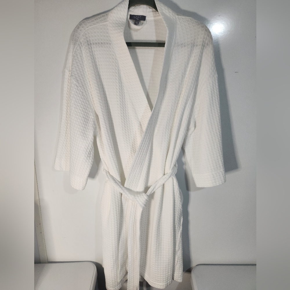 Ann Taylor White Waffle Knit Robe, Size XXL